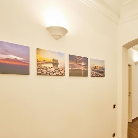 Pink Star Napoli Luxury Apartment Экстерьер фото