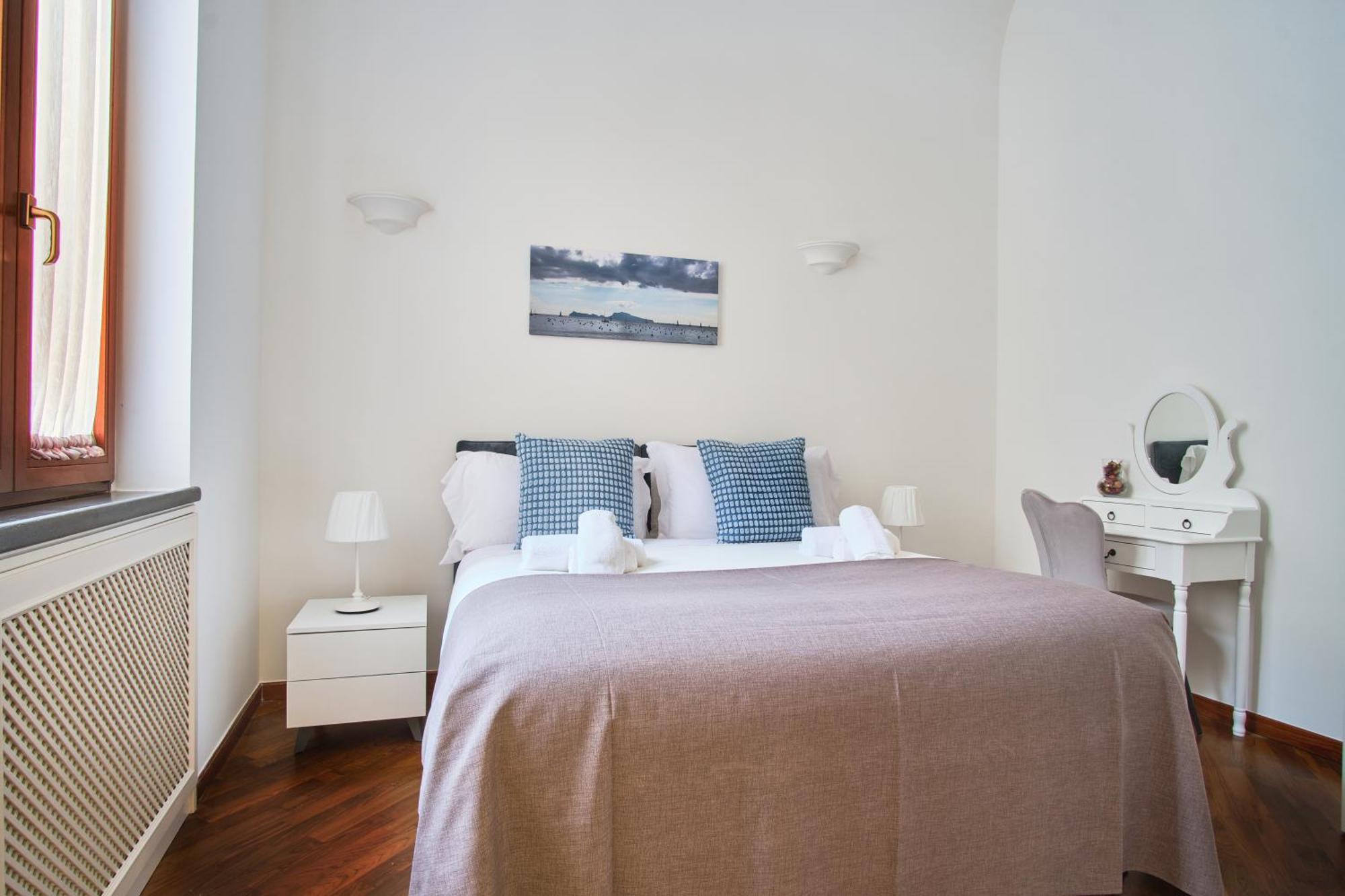 Pink Star Napoli Luxury Apartment Экстерьер фото
