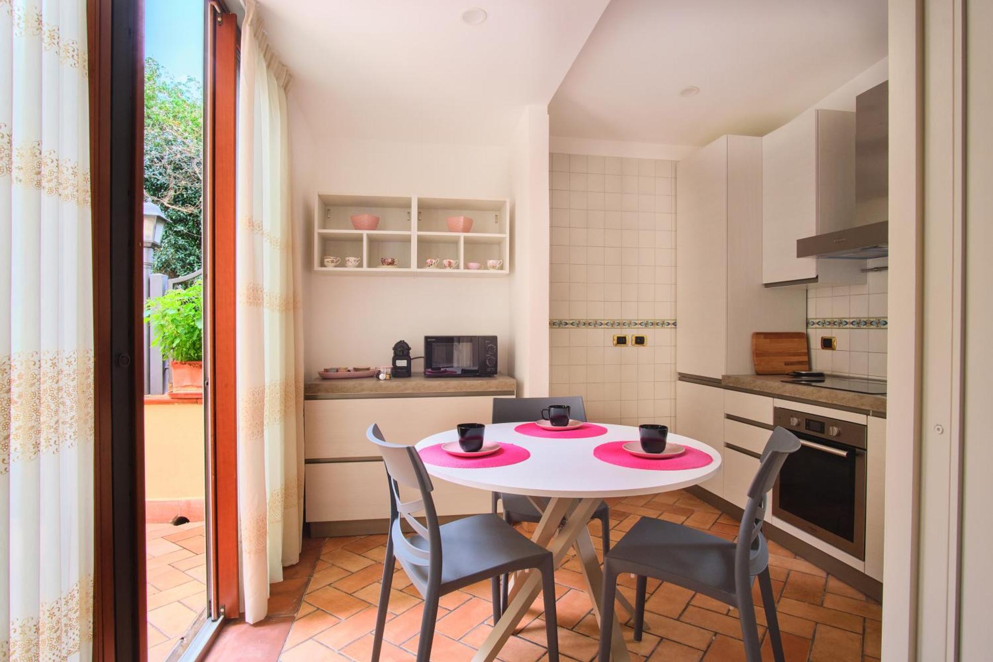Pink Star Napoli Luxury Apartment Экстерьер фото